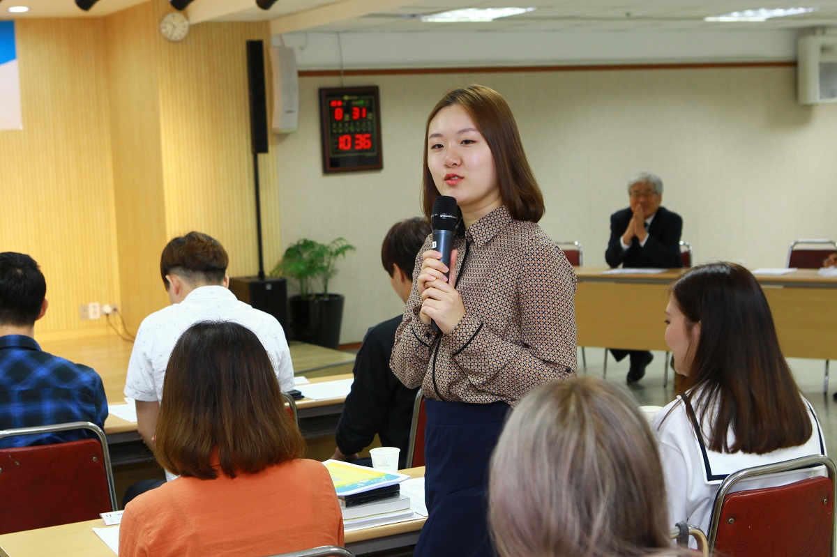 제 15회 윤 고산 장학회 장학금 수여식 사진 (11-1).jpg